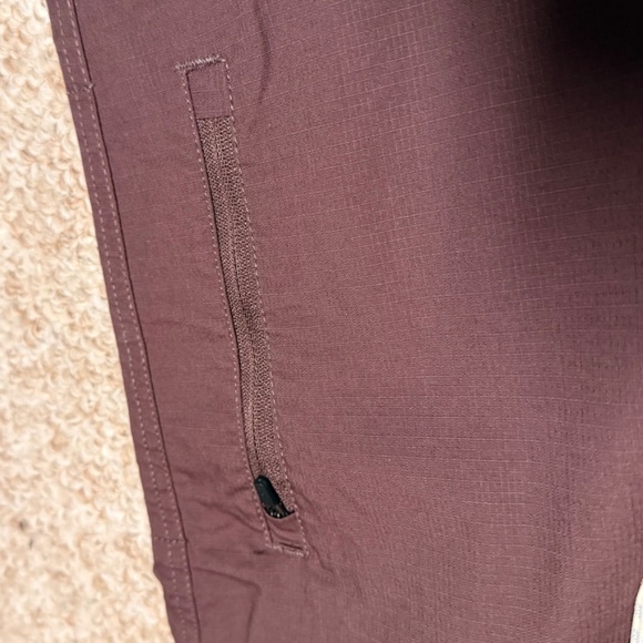 Vuori W Rip Stop Pant - Picture 2 of 4